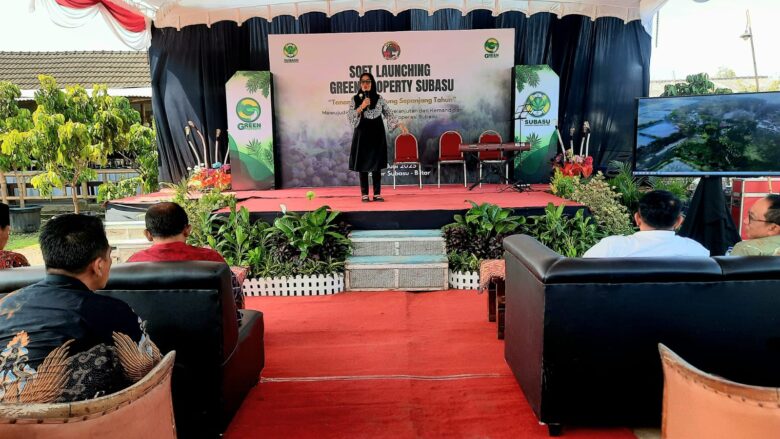 FOTO : Ketua Dewan Koperasi Indonesia Daerah (Dekopinda) Kabupaten Blitar, Tuti Komaryati. (blok-a.com/Fajar)