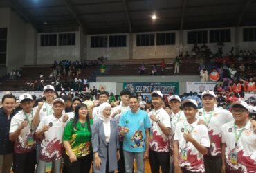Wali Kota Malang, Wahyu Hidayat saat menghadiri pertandingan cabor basket dalam ajang Porprov IX Jawa Timur (istimewa)
