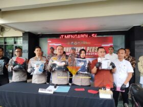 Rilis pembunuhan seorang perempuan di Losmen Windu Kentjono, Kecamatan Sukun (blok-a.com / Yogga Ardiawan)