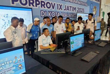 Wali Kota Malang, Wahyu Hidayat saat meresmikan media center SIMA untuk mendukung penyelenggaraan Porprov IX Jawa Timur (blok-a.com / Yogga Ardiawan)