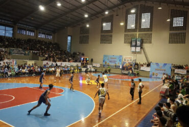 Tim basket Kota Malang menorehkan sejarah. Untuk pertama kalinya di Porprov Jatim, Tim basket baik putra maupun putri meraih medali, yakni perak.