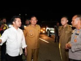 Plt Gubernur Jatim bersama Bupati Lamongan sidak wilayah rawan banjir, Selasa (3/6/2025).