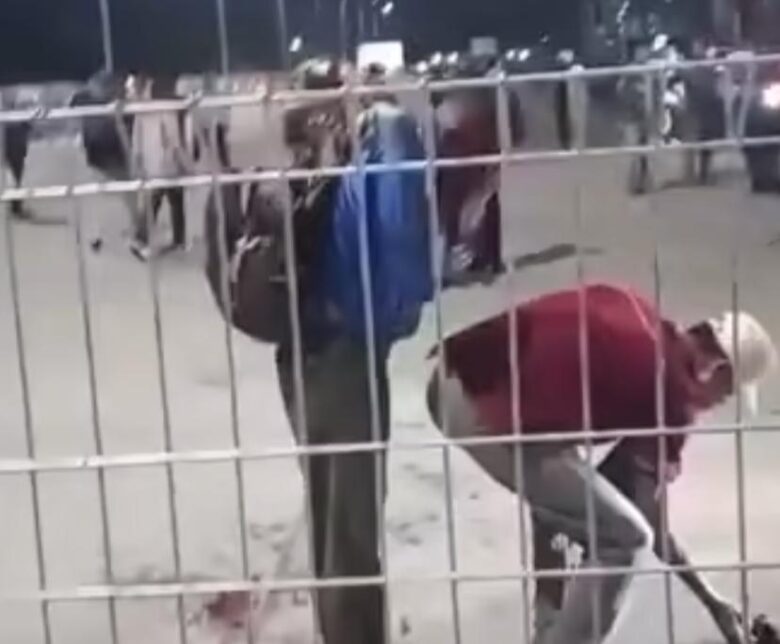 Tangkapan layar korban pasca peristiwa pengeroyokan di Terminal Arjosari, Kota Malang (ist.)
