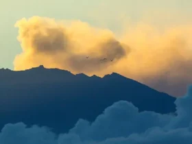 Gunung Raung (foto: MSN)