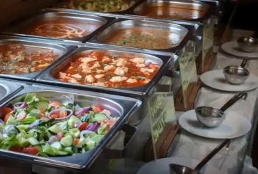 Ilustrasi menu restoran all you can eat (foto: Traveloka)