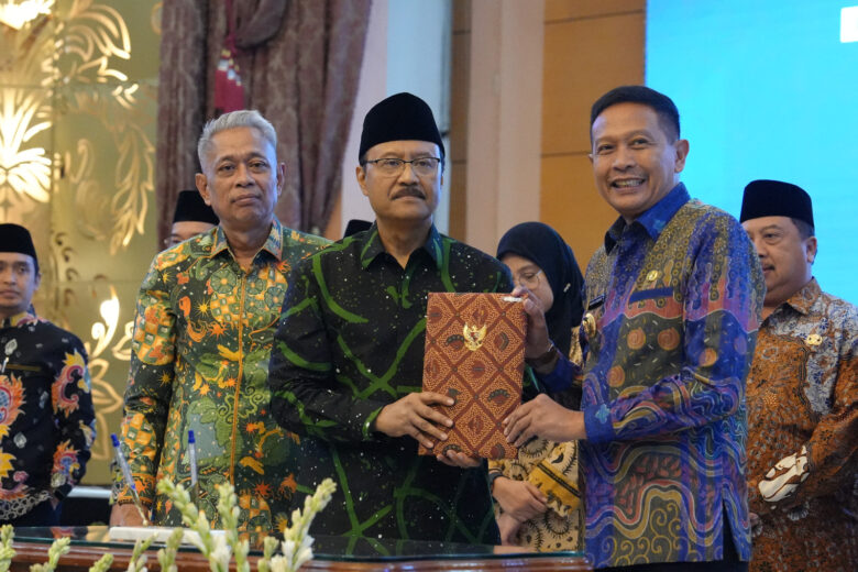 Wali Kota Malang, Wahyu Hidayat menegaskan komitmennya dalam memperluas akses pendidikan bagi masyarakat kurang mampu
