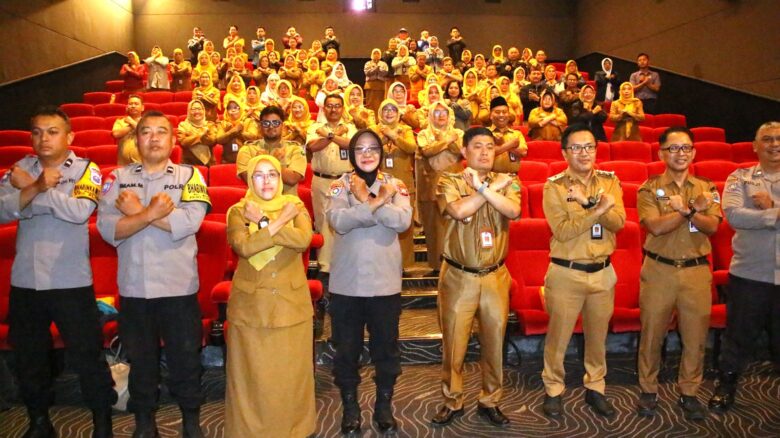 Perkuat Pendidikan Karakter, Polresta Malang Kota Nobar Film Cyberbullying (istimewa)