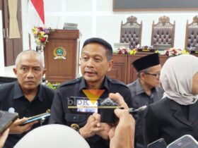 Wali Kota Malang, Wahyu Hidayat seusai Rapat Paripurna bersama DPRD Kota Malang (blok-a.com / Yogga Ardiawan)