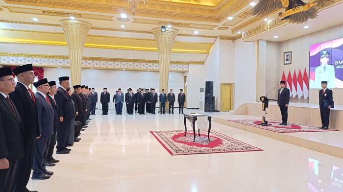 Prosesi pelantikan 17 pejabat eselon II, Kamis (19/6/2025). (Foto: Istimewa)