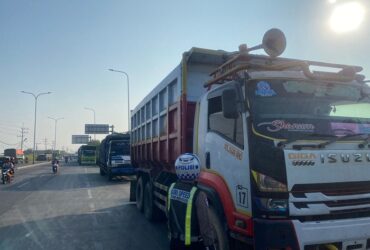 12.378 pelanggaran lalu lintas ditindak dalam operasi Patuh Semeru 2025 Polres Gresik.(istimewa)