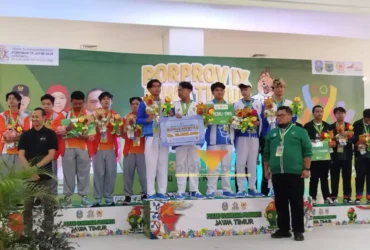 Tim E-Sport Kota Malang nomor Mobile Legend berhasil meraih medali emas dalam ajang Porprov IX Jawa Timur (blok-a.com / Yogga Ardiawan)