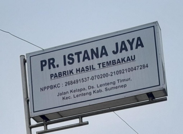 PR Istana Jaya di Desa Lenteng Timur, Kecamatan Lenteng, Sumenep.