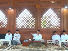 Unisma Malang saat belajar ke Gus Baha dalam acara bertajuk Mbalah Aswaja (tangkapan layar/yt Humas Unisma)