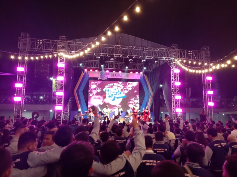 Yudisium UIBU Beda, Joget Gembira Rayakan Usainya Perkuliahan