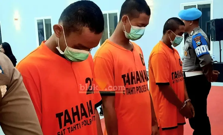 Tiga pelaku pengeroyokan anak di bawah umur di Kecamatan Gandusari diamankan polisi. (blok-a.com/Fajar)