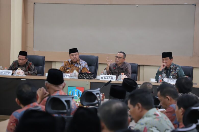 Bupati Jombang hadiri sosialisasi aplikasi jaga desa bersama kejaksaan negeri.(blok-a.com/syahrul wijaya)