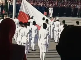 Insiden Bendera Terbalik Merah Putih di Upacara Hari Kemerdekaan Indonesia Surabaya