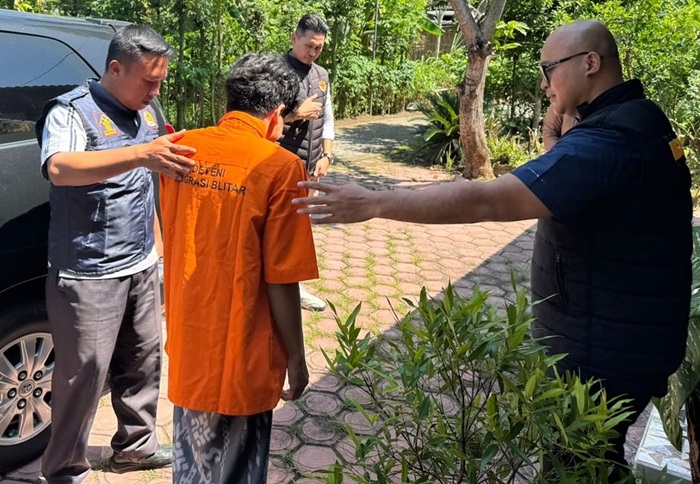 MHK, warga negara Malaysia diamankan Imigrasi Kelas II Non TPI Blitar. (blok-a.com/Fajar)