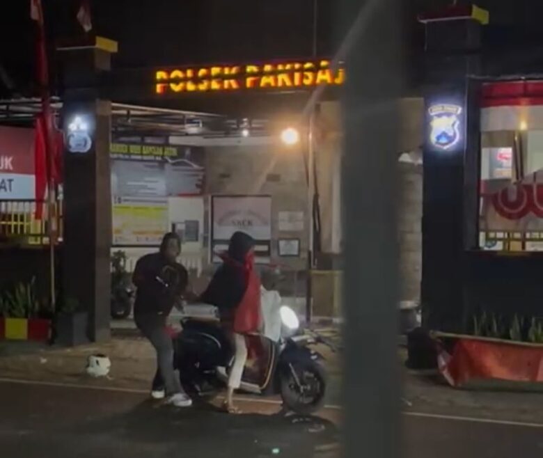 Terungkap Terduga Pelaku Perusakan Pos Polisi dan Polsek Pakisaji Malang, 13 Orang Diamankan