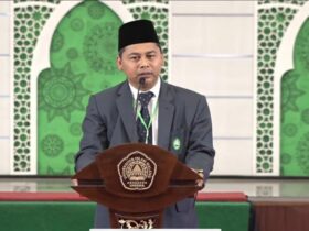 Wakil Rektor III Unisma, Dr. Muhammad Yunus, M.Pd saat menutup Oshika Unisma 2025 (dok. Unisma)