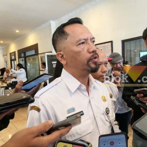 Plt Kepala Dinas Lingkungan Hidup (DLH) Kota Malang, Gamaliel Raymond Hatigoran Matondang (blok-a/Bob Bimantara Leander)