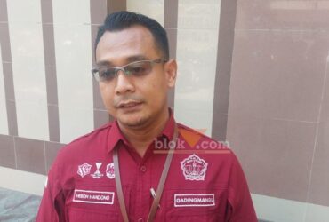 Kepala sekolah SMA Budi Utomo Gadingmangu, Perak, Jombang.(blok-a.com/Syahrul Wijaya)