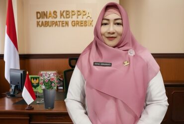 dr. Titik Ernawati Kepala Dinas KBPPPA Kabupaten Gresik.(ist)