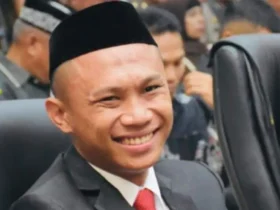 Wahyudin Moridu, anggota DPRD Gorontalo yang dipecat usai videonya viral (foto: detik)