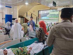 Puluhan Siswa dan Dua Guru MTS Al-Khalifah Yang Dirawat Di RSUD Kanjuruhan seusai mengonsumsi makanan dari program MBG (PolresMalang)