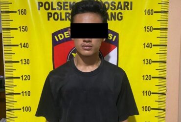 Tersangka penyedia jasa layanan prostitusi di rumah kontrakan Singosari, FFA (23) saat diringkus petugas Polres Malang (HumasPolres)