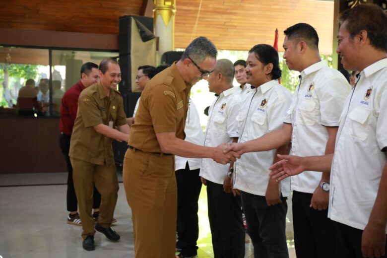 Pelantikan pengurus PWI Sidoarjo periode 2025-2028 di Pendapa Delta Wibawa Sidoarjo.