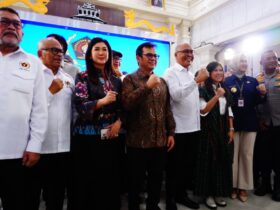 Pengukuhan PWI Pusat 2025-2030 di Solo