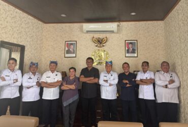 Rombongan Kemenko Kumham Imipas bersama Ketua DPRD Banyuwangi, I Made Cahyana Negara didampingi Ketua Komisi I, Marifatul Kamila dan anggota komisi IV, Zamroni, Rabu (15/10/2025).(blok-a.com/Istimewa)