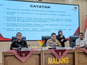 Kapolres Malang, AKBP Danang Setiyo Pambudi Sukarno dalam rilis resmi pengungkapan kasus kakak paksa adik konsumsi narkotika di Polres Malang (blok-a.com / Yogga Ardiawan)