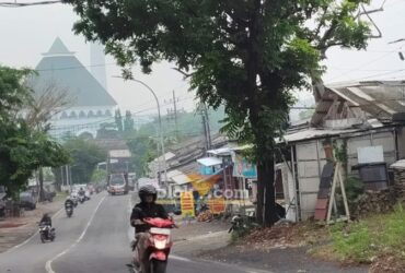 Pemanfaatan lahan eks tambang di sekitar Masjid Agung Gresik.(blok-a.com/ivan)