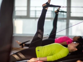 Ilustrasi: aktivitas kebugaran pilates