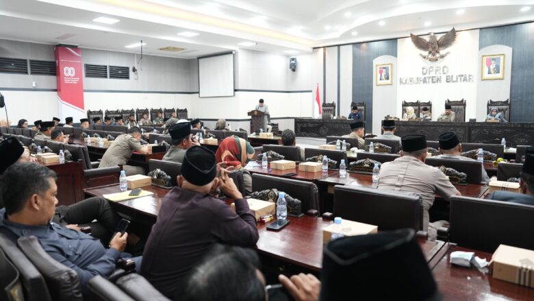 Rapat paripurna penyampaian Pandangan Umum Fraksi-Fraksi DPRD terhadap Raperda tentang APBD Tahun Anggaran 2026. (blok-a.com/Fajar)