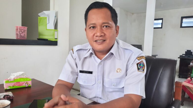Kepala Bidang Latihan Kerja, Produktivitas Tenaga Kerja, dan Transmigrasi (Latprotrans) Kabupaten Blitar, Latif Usman. (blok-a.com/Fajar)