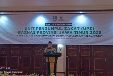 Kepala BAZNAS Provinsi Jawa Timur Prof. Dr. K.H. Ali Maschan Moesa, M.Si., saat memberikan sambutan dalam acara Rakor dan Gathering (UPZ) di hotel Villa Vanda Gardenia, Trawas, Mojokerto.(Blok-a.com/Syahrul Wijaya)