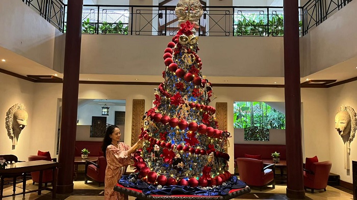 Pohon natal Hotel Tugu Malang.