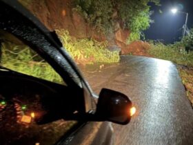 Tanah Longsor di Pujon, Jalan Kabupaten Desa Wiyurejo Tertutup Total