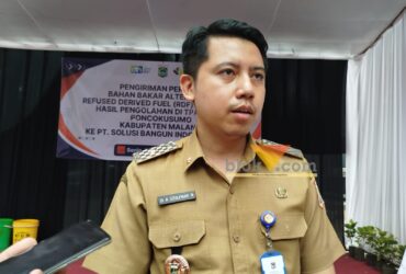 Plt Kepala DLH Kabupaten Malang, Ahmad Dzulfikar Nurrahman siap dukung program PSEL Malang Raya (blok-a.com / Yogga Ardiawan)