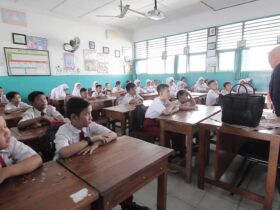 Ilustrasi murid saat belajar (ist)