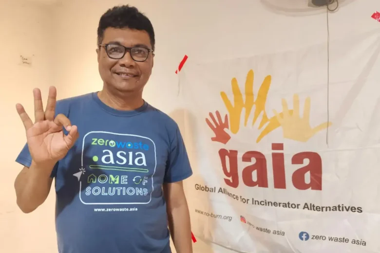 Hermawan Some pemerhati pengolahan sampah dari komunitas Nol Sampah Surabaya.(blok-a.com/ivan)