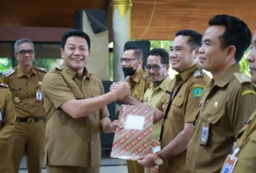 Tanda tangan perjanjian kinerja 2026 di Pendopo Delta Wibawa Sidoarjo (foto: Kominfo Kab. Sidoarjo untuk Blok-a.com)