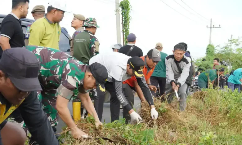 Kegiatan Jumat bersih Kabupaten Sidoarjo (foto: ist)