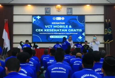 Lapas Banyuwangi berkolaborasi dengan Puskesmas Mojopanggung gelar pemeriksaan rutin dan tes VCT bagi 50 warga binaan, Rabu (11/2/2026)(dok Humas Lapas).