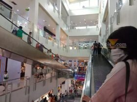 Suasana pusat perbelanjaan di Kota Malang jelang Lebaran 2023. (blok-a/Mike)