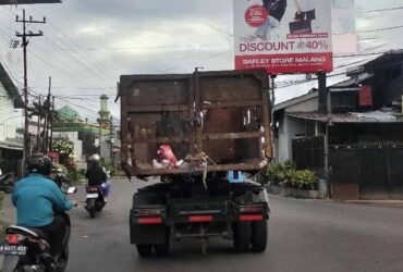 DLH Kota Malang Jelaskan Truk Sampah Tak Layak Tetap Beroperasi