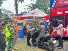 Salah satu pelayanan polres Mojokerto dalam mendukung pelayanan dan keselamatan perjalan pemudik (Foto: Istimewa)